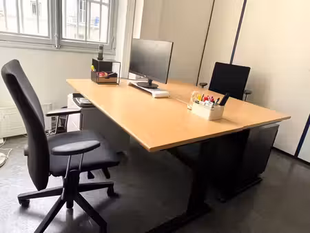 bureau privatif au cœur des brotteaux (et bien plus qu’un coworking )
