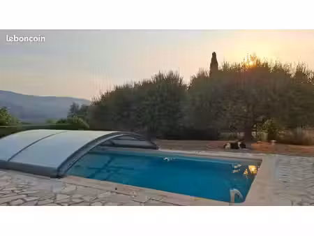 direct propriétaire  propriété rénovée dpe b  piscine  dépendance  terr. plat