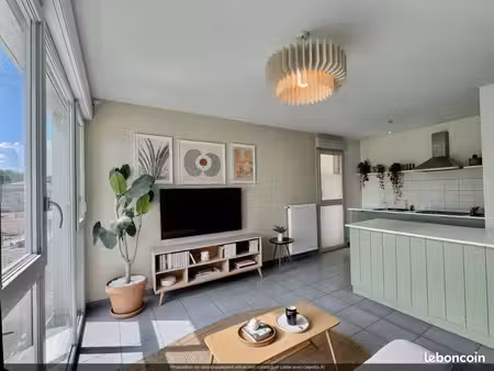 appartement 3 pièces 58 m²