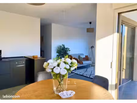 appartement 3 pièces 60 m²