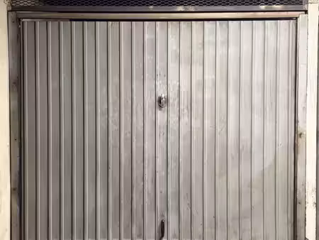 parking box fermé