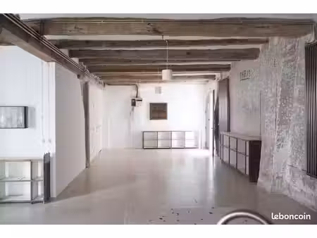loft-bureau d'architecte 150 m² – marseille panier (13002)