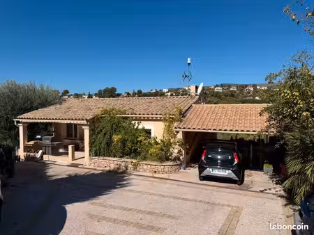 vente maison la sirole