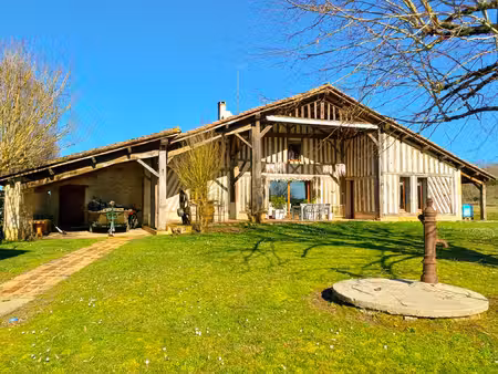belle et grande maison familiale d’env. 268 m² avec piscine couverte et chauffée  pavillon