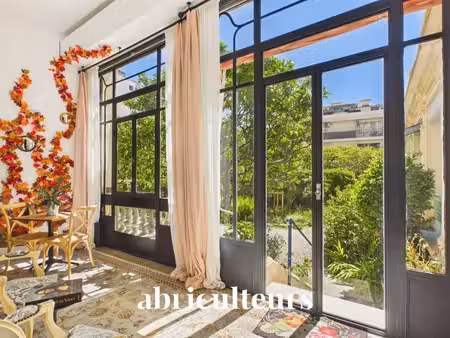 loft de caractère de 66 m² – plein sud sur jardin – palais niçois
