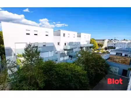 a vendre par blot immobilier lorient - appartement t2 - centre ville - lorient