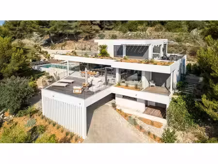 villa de 4 chambres de luxe en location roquebrune-cap-martin  france