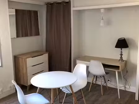 vend studio cente fontainebleau a neuf