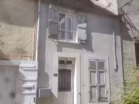 charmante maison de ville de 45m2 avec jardin privatif à courpalay (77)