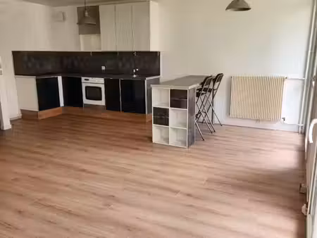 appartement t2 45m