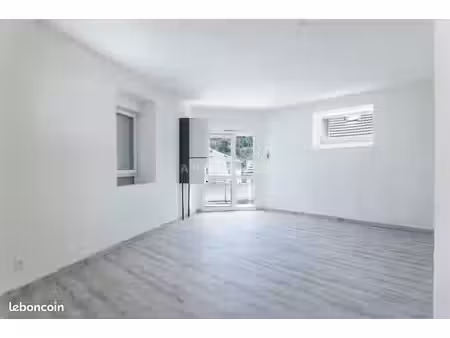 appartement 3 pièces 69 m²