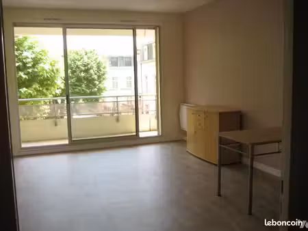 studio 1 pièce 36 m²