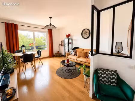 appartement 3 pièces 64 m²