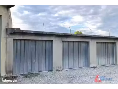 parking/box 15 m² ambérieu-en-bugey