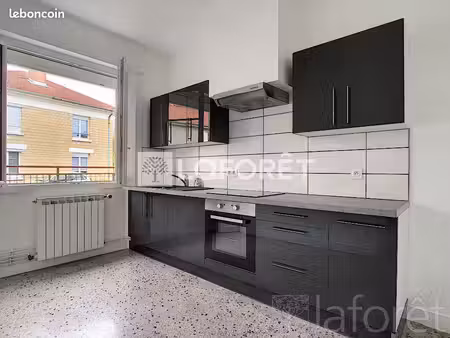 maison 5 pièces 95 m²