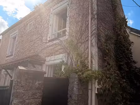 charmante maison de ville avec terrasse sans travaux