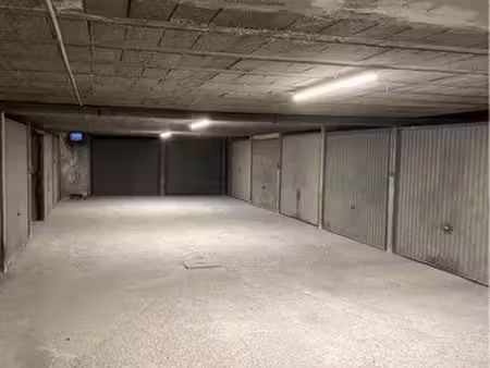 à louer garage la sardagne