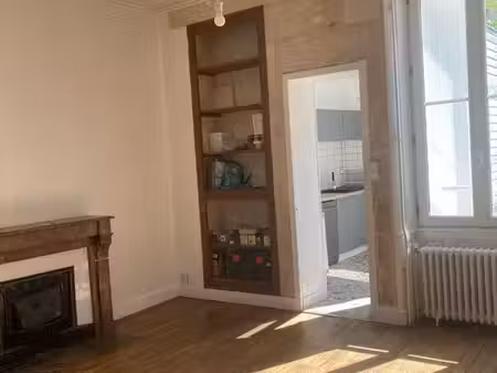 maison de centre-ville à louer