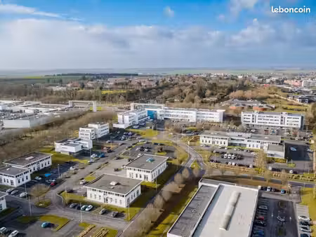 bureaux 557 m²