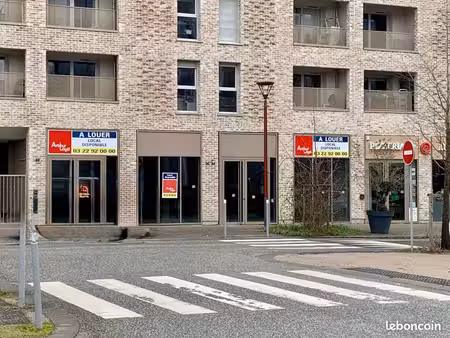 local commercial 156 m²