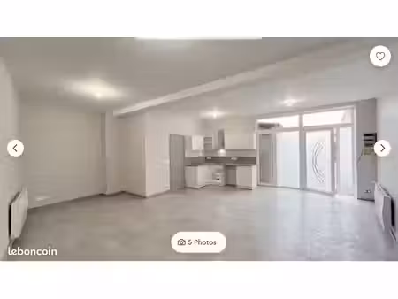 studio rénové 43 m² à louer - centre-ville d'aubergenville