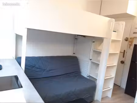 studette la celle saint cloud 11m2