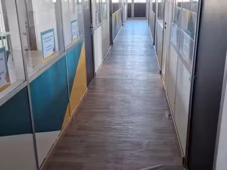 bureaux lumineux 503 m² – tarif très attractif – zi meaux