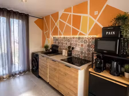 maison de ville 48 m² – espace professionnel + habitation – voulx
