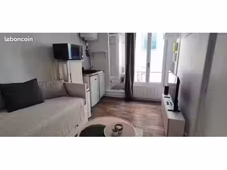 charmant studio meublé rénové - 12m2 - saint-germain-en-laye - 5 min rer a