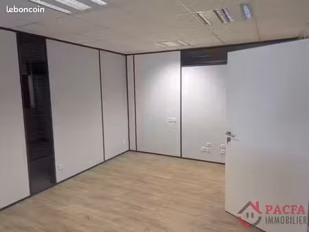 bureaux 204 m² castres