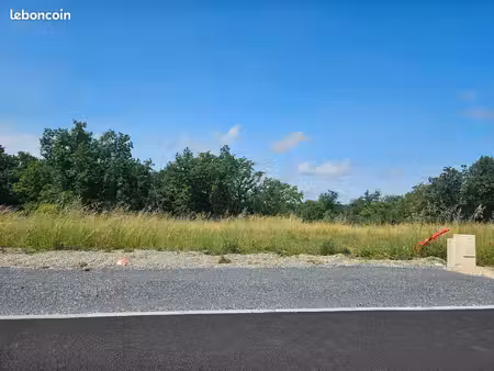 terrain viabilisé à 7 minutes de gaillac