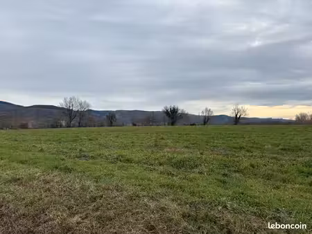 terrain 1 087 m² verdalle