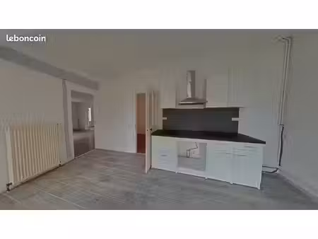 appartement f4 lumineux - 75m² - donnemarie dontilly