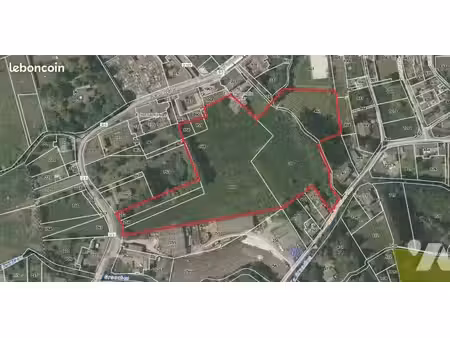 terrain 24600 m² lucheux