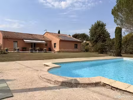 villa 6 pièces 133 m²