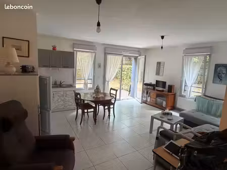 appartement 2 pièces 52 m²