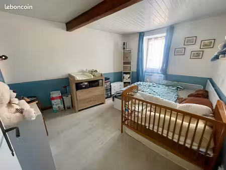petite maison t3 saint baudille