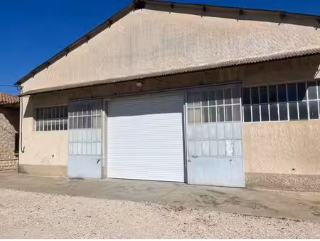 hangar de stockage 250 m2