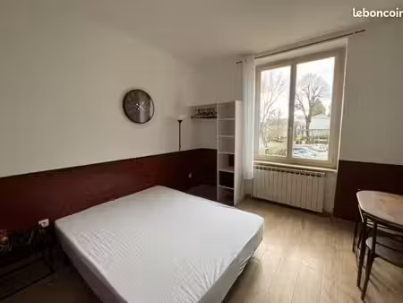 location t1 lacaune