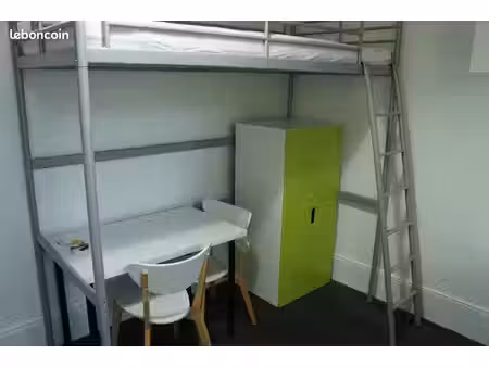 studio meublé à corbie  proche gare et centre