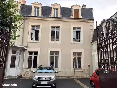 bureaux 346 m²