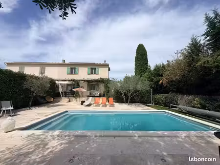 maison 3 chambres piscine garage