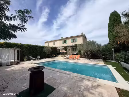 maison 3 chambres piscine garage