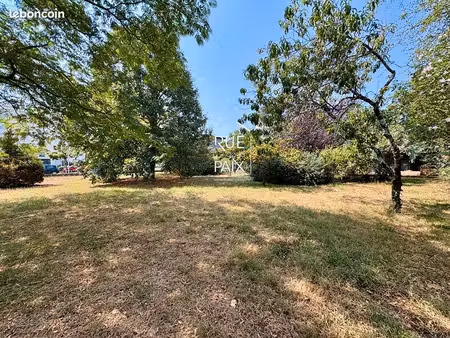 terrain 681 m² poitiers