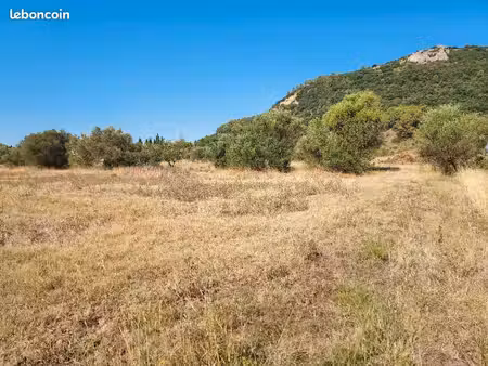 terrain 517 m² gonfaron