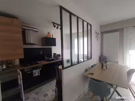 appartement t3 de 70 m² avec balcon  garage et cave — quartier calme et recherché