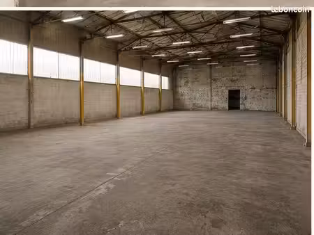 entrepôt  local d'activité 650 m2 bureau  atelier