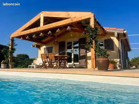 maison 3 pieces + dépendance