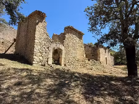 ferme fortifiée