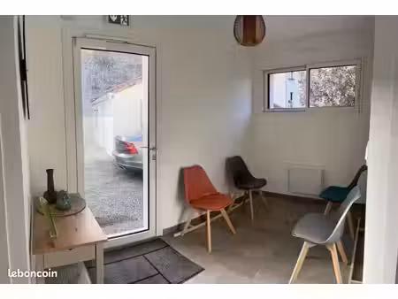 bureaux santé 16 m²